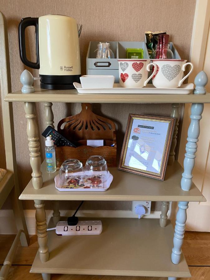 Orchard Side Bed And Breakfast Hanley Swan Exterior foto